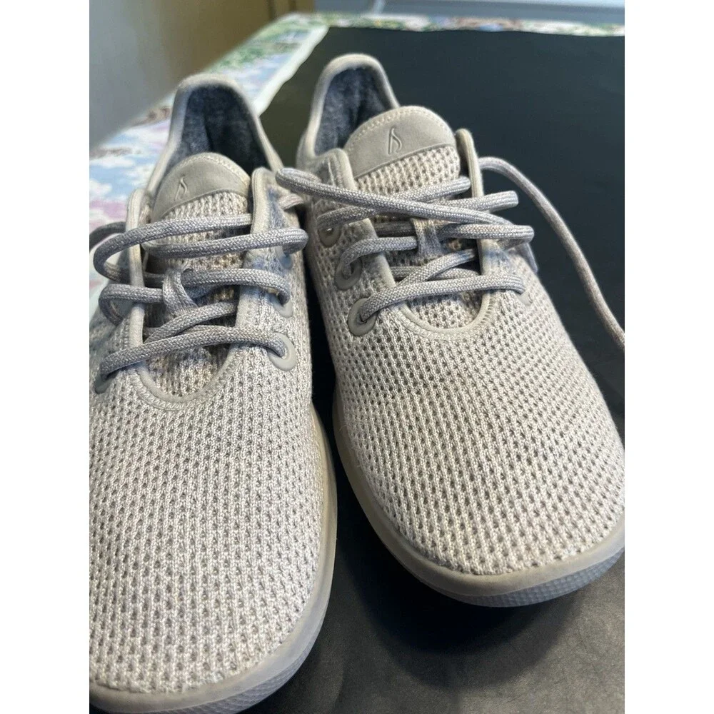 Allbirds Tree Runners Breathable Sneakers Shoes Hazy Beige Tan Men’s Sz 8
